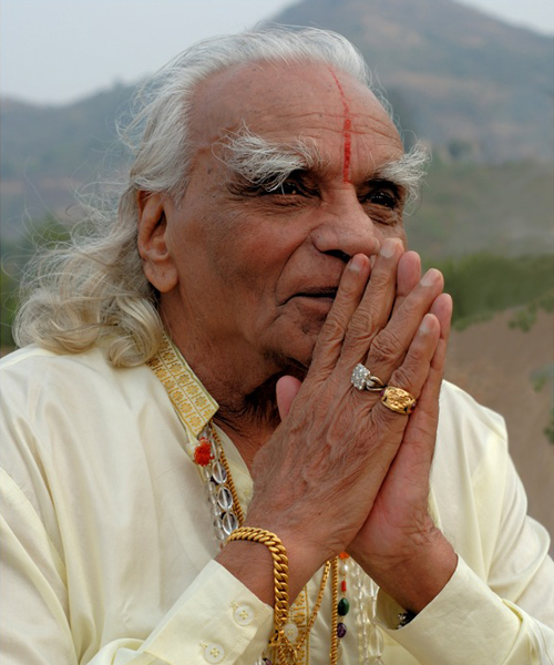 A V Krishnamachar